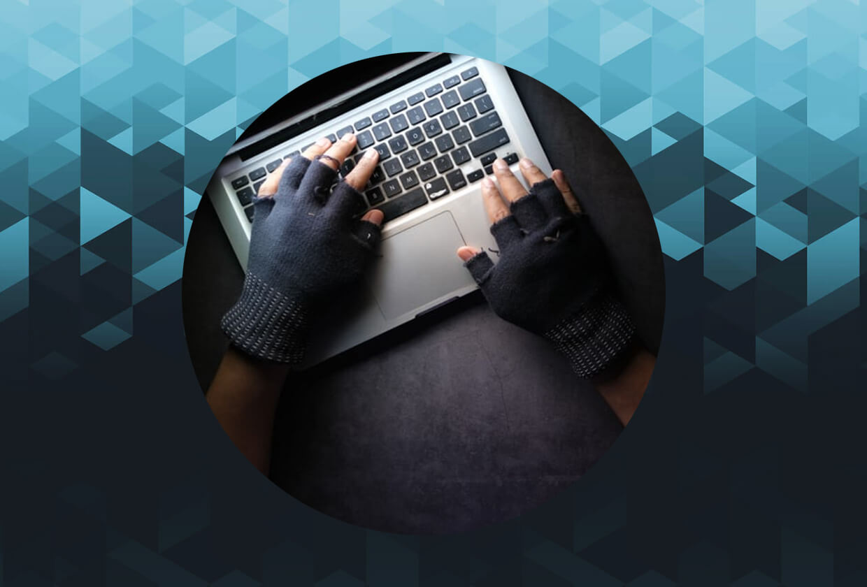 NFT Artist DeeKay Has Twitter Account Hacked, $150,000 in Assets Stolen