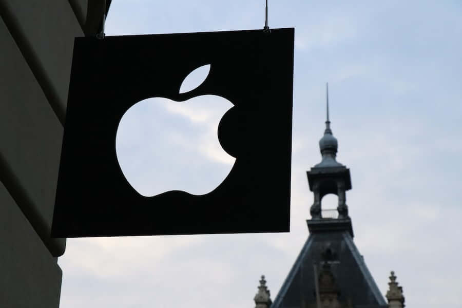 Apple to Allow Third-Party App Stores in the EU